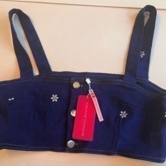 Beginning Boutique Crop Top Denim Sz 12 Daisy Buttons Spaghetti Straps NWT - Picture 3 of 7